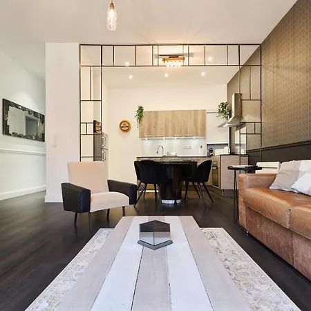 La Urbaine - Place D'erlon - Bulle De Calme *