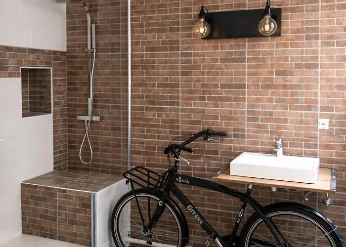 La Urbaine - Place D'erlon - Bulle De Calme