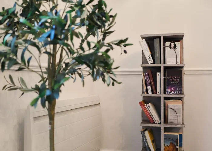 La Urbaine - Place D'erlon - Bulle De Calme * Reims